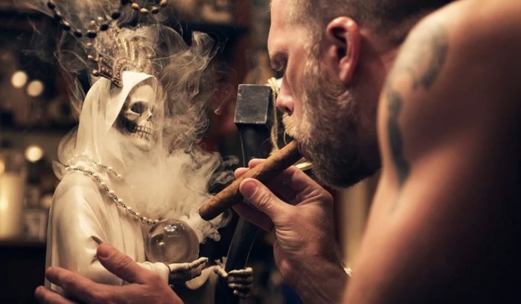 LEGAMENTO D'AMORE CON LA SANTA MUERTE